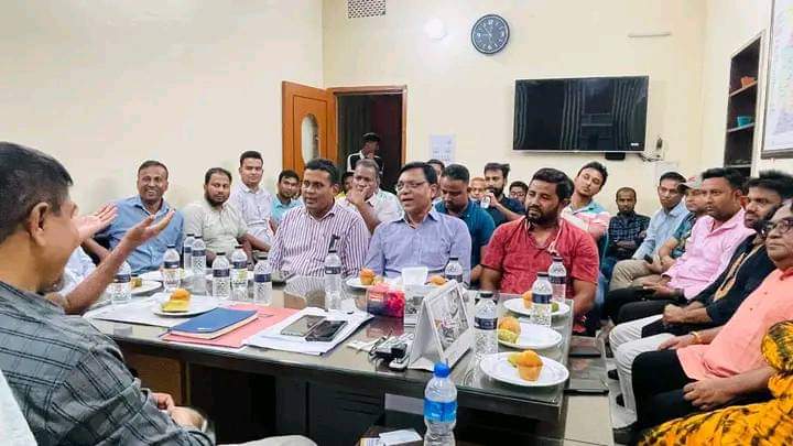 কুলাউড়ায় কর্মরত সাংবাদিকদের সাথে মতবিনিময় (ওসি) মোঃ গোলাম আপছা