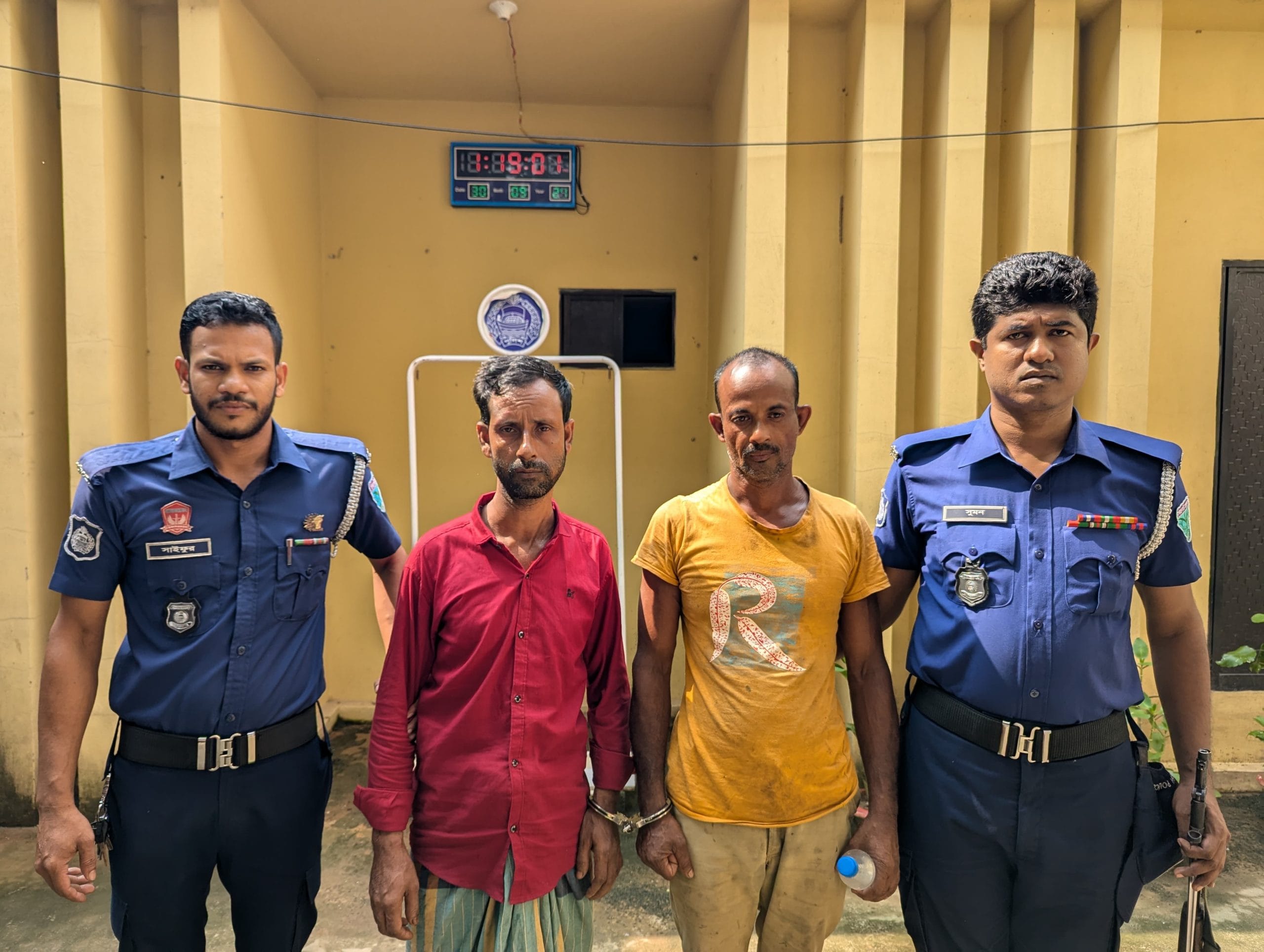 কুলাউড়ায় পুলিশের অভিযানে ডাকাতি প্রস্তুতি মামলার আসামী গ্রেফতার-২