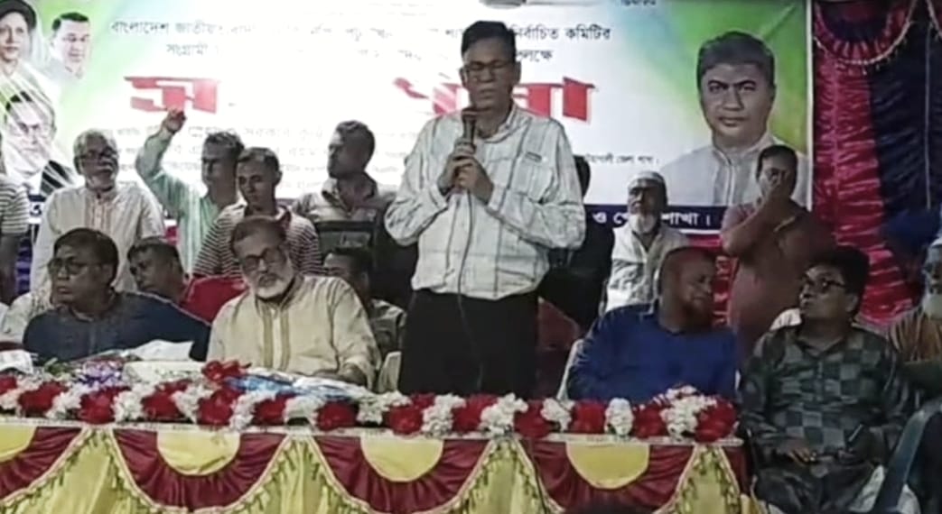 গলাচিপায় বিএনপির নবনির্বাচিত জেলা নেতাদের ফুলেল সংবর্ধনা